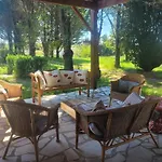 Couette-café Logis De La Garenne