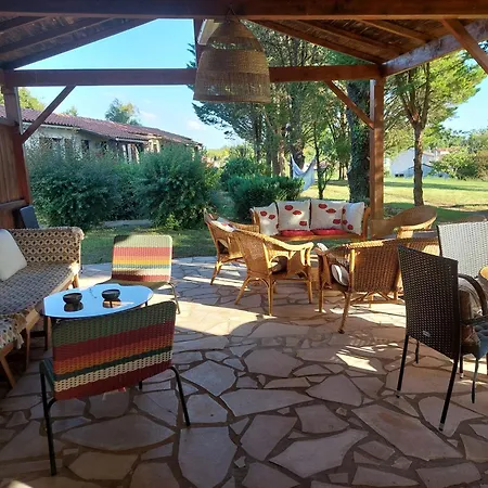 Bed & Breakfast Domaine De La Gare M - Anciennement Logis De La Garenne