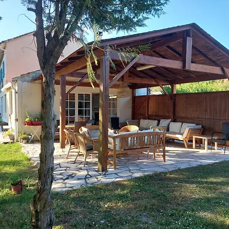 Domaine De La Gare M - Anciennement Logis De La Garenne Mortagne-sur-Gironde