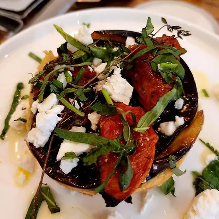 Domaine De La Gare M - Anciennement Logis De La Garenne Bed & Breakfast 3*