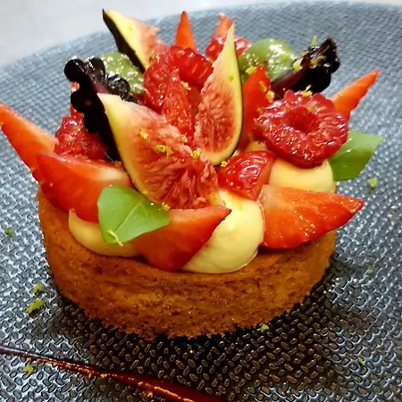 Domaine De La Gare M - Anciennement Logis De La Garenne Bed & Breakfast Mortagne-sur-Gironde