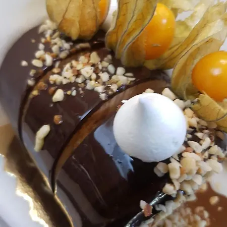 Logis De La Garenne Couette-café *