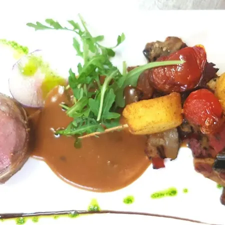 Bed & Breakfast Domaine De La Gare M - Anciennement Logis De La Garenne 3*