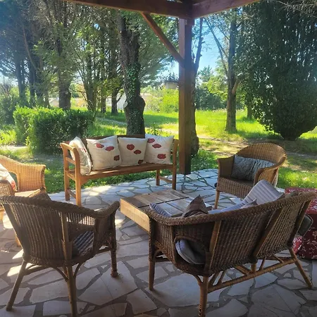 Bed & Breakfast Domaine De La Gare M - Anciennement Logis De La Garenne