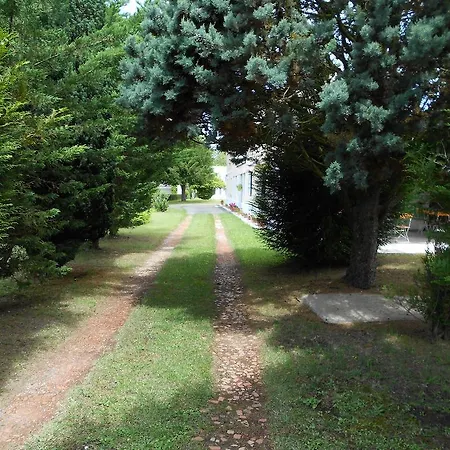 Domaine De La Gare M - Anciennement Logis De La Garenne